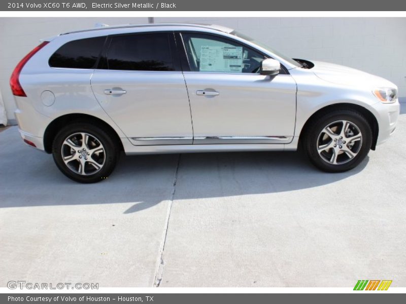 Electric Silver Metallic / Black 2014 Volvo XC60 T6 AWD