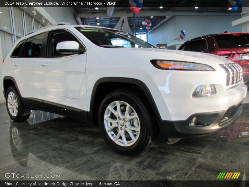 Bright White / Morocco - Black 2014 Jeep Cherokee Latitude