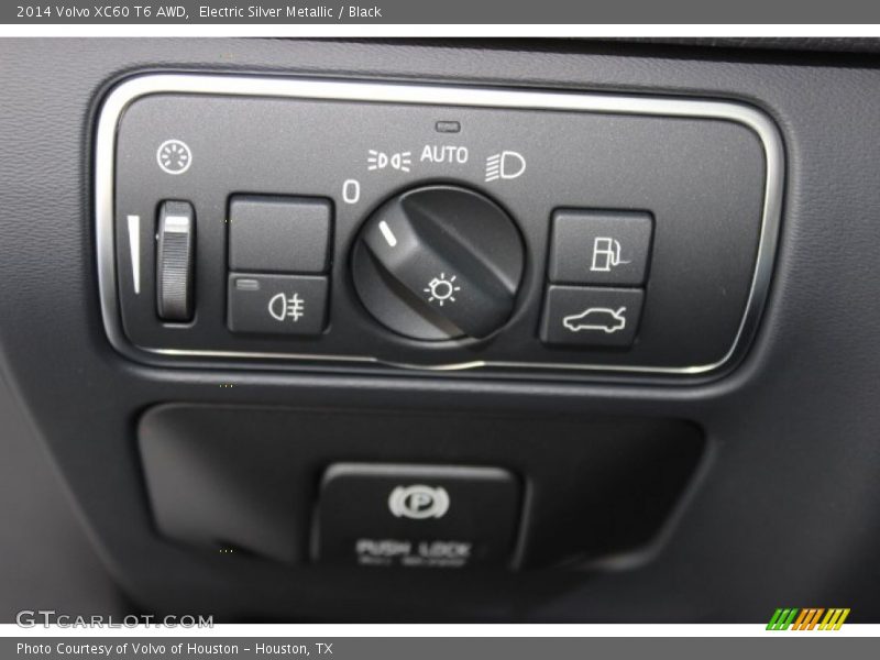 Electric Silver Metallic / Black 2014 Volvo XC60 T6 AWD