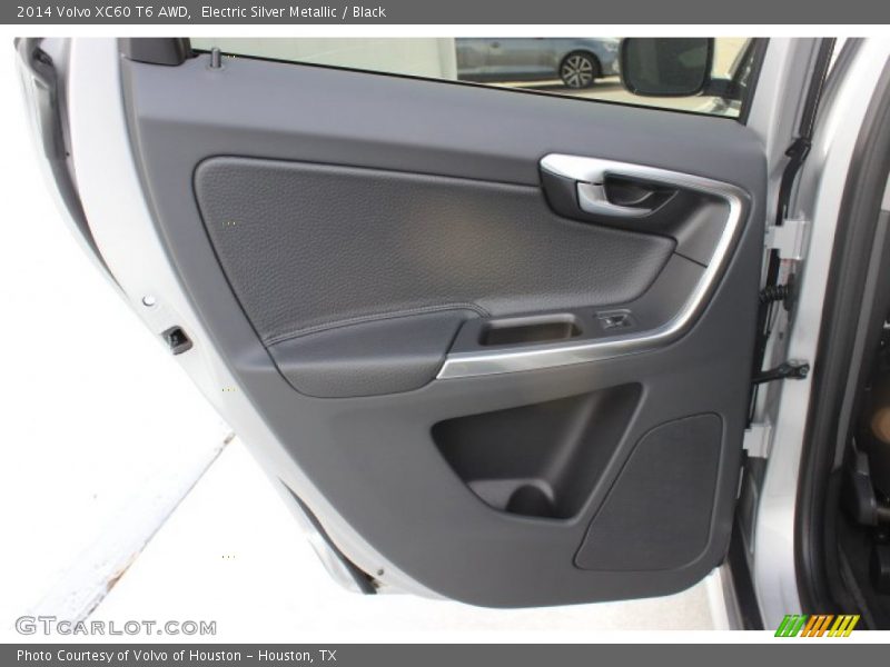 Electric Silver Metallic / Black 2014 Volvo XC60 T6 AWD