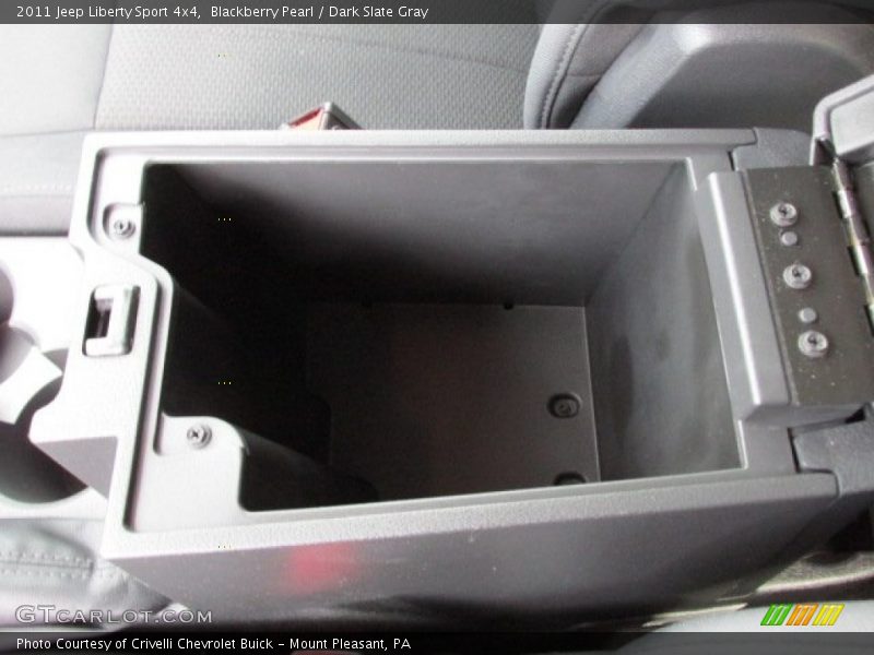 Blackberry Pearl / Dark Slate Gray 2011 Jeep Liberty Sport 4x4