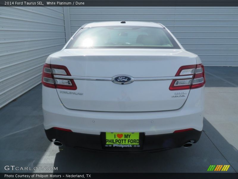 White Platinum / Dune 2014 Ford Taurus SEL