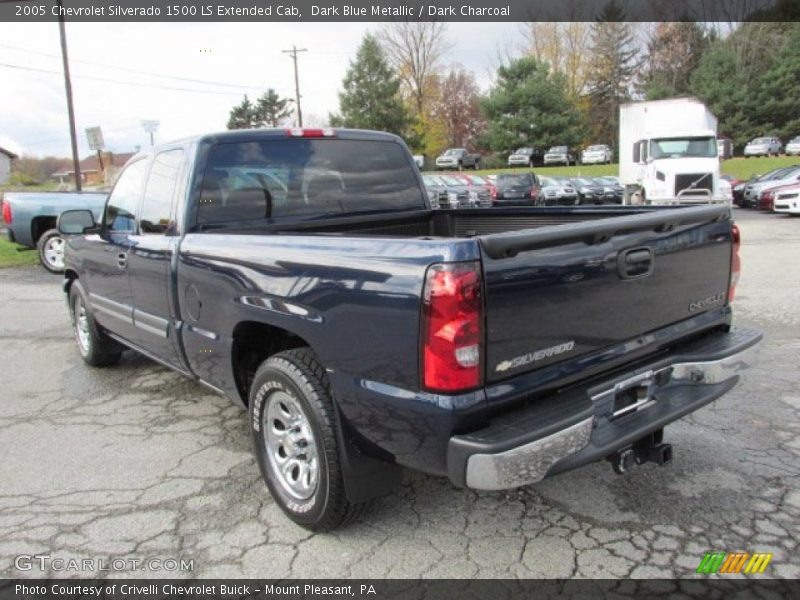 Dark Blue Metallic / Dark Charcoal 2005 Chevrolet Silverado 1500 LS Extended Cab