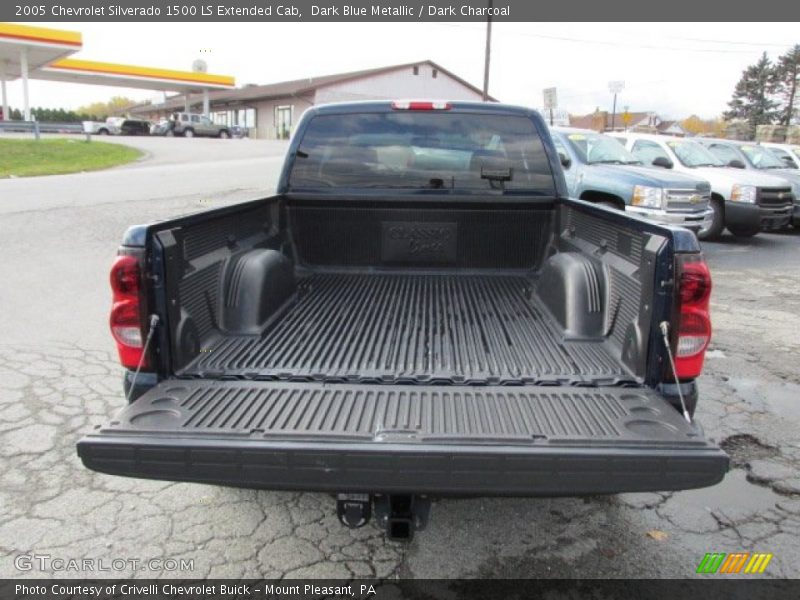 Dark Blue Metallic / Dark Charcoal 2005 Chevrolet Silverado 1500 LS Extended Cab