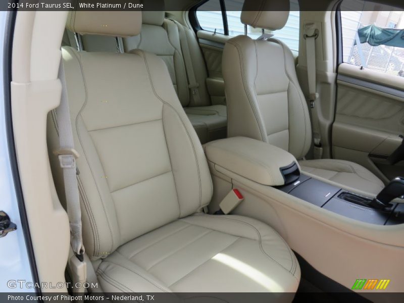 White Platinum / Dune 2014 Ford Taurus SEL