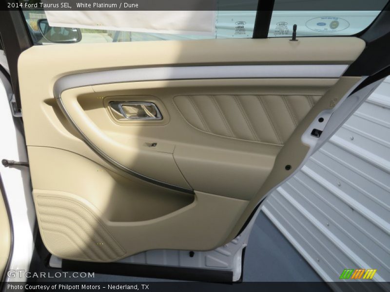 White Platinum / Dune 2014 Ford Taurus SEL