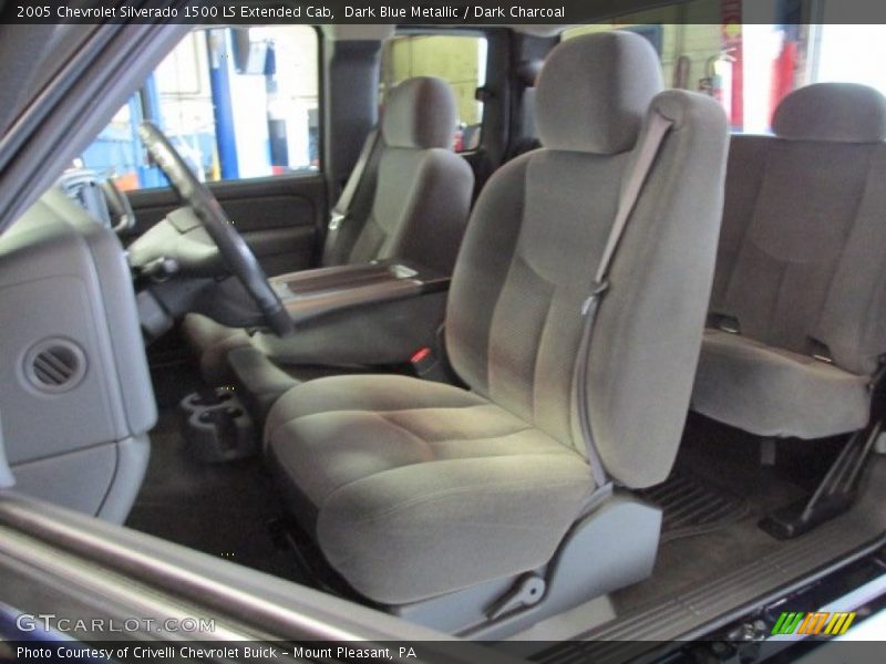 Dark Blue Metallic / Dark Charcoal 2005 Chevrolet Silverado 1500 LS Extended Cab