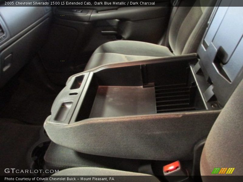 Dark Blue Metallic / Dark Charcoal 2005 Chevrolet Silverado 1500 LS Extended Cab