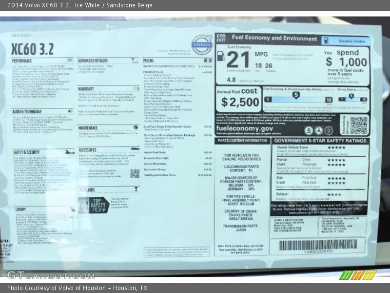 Ice White / Sandstone Beige 2014 Volvo XC60 3.2