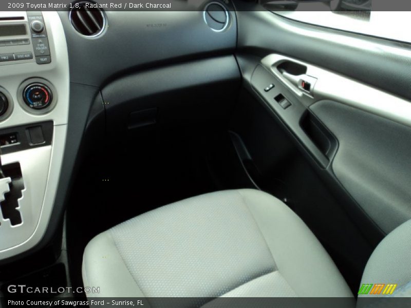 Radiant Red / Dark Charcoal 2009 Toyota Matrix 1.8