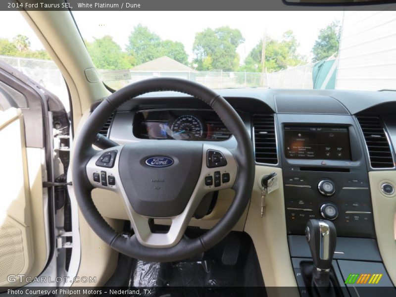 White Platinum / Dune 2014 Ford Taurus SEL
