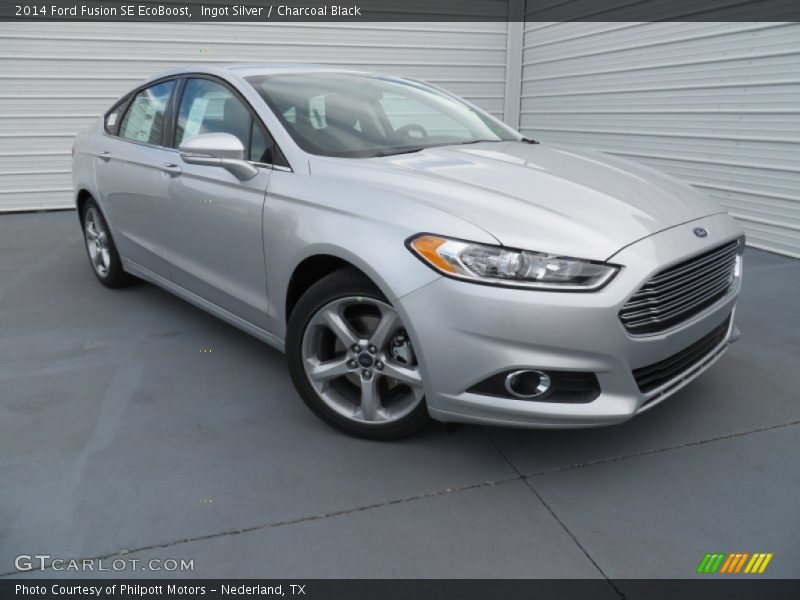 Ingot Silver / Charcoal Black 2014 Ford Fusion SE EcoBoost