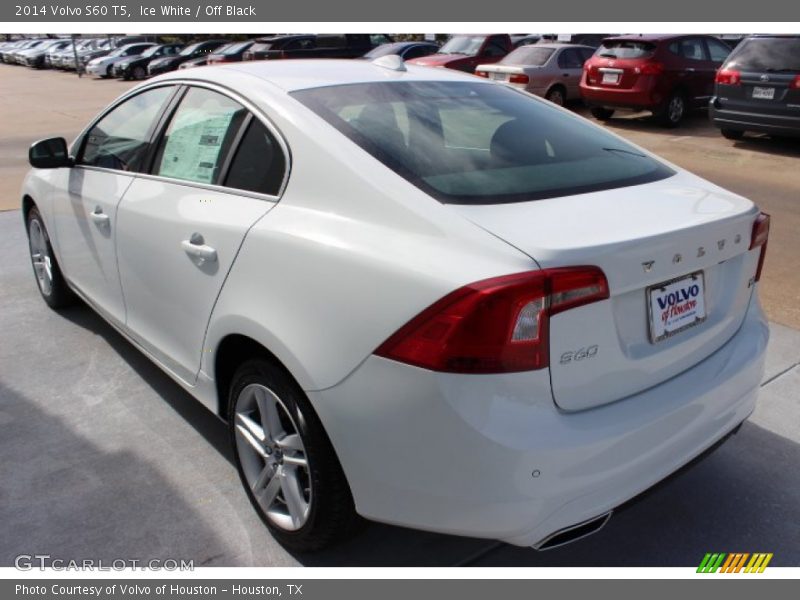 Ice White / Off Black 2014 Volvo S60 T5