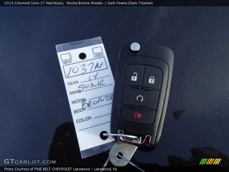 Mocha Bronze Metallic / Dark Pewter/Dark Titanium 2014 Chevrolet Sonic LT Hatchback
