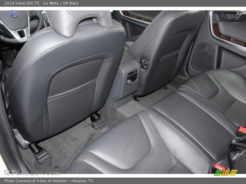 Ice White / Off Black 2014 Volvo S60 T5
