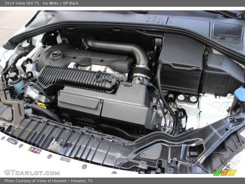 Ice White / Off Black 2014 Volvo S60 T5