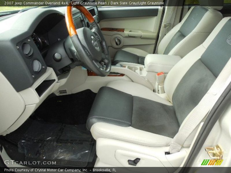 Light Graystone Pearl / Dark Slate Gray/Light Graystone 2007 Jeep Commander Overland 4x4