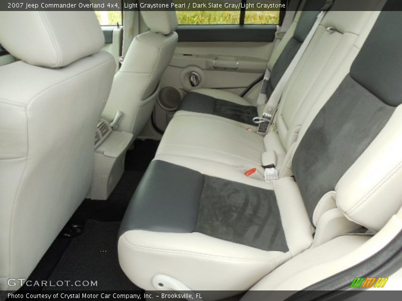 Light Graystone Pearl / Dark Slate Gray/Light Graystone 2007 Jeep Commander Overland 4x4