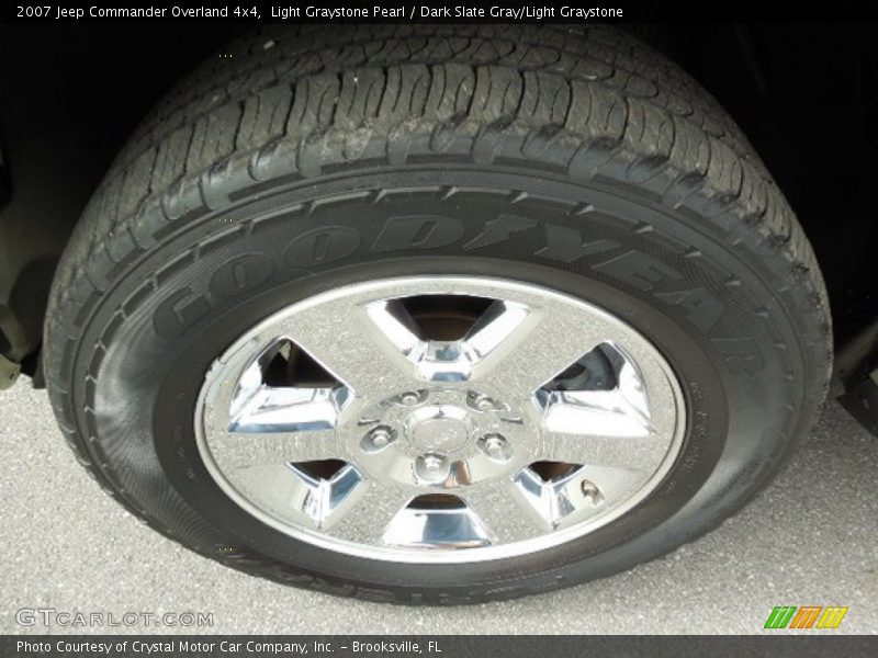 Light Graystone Pearl / Dark Slate Gray/Light Graystone 2007 Jeep Commander Overland 4x4