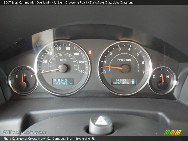Light Graystone Pearl / Dark Slate Gray/Light Graystone 2007 Jeep Commander Overland 4x4