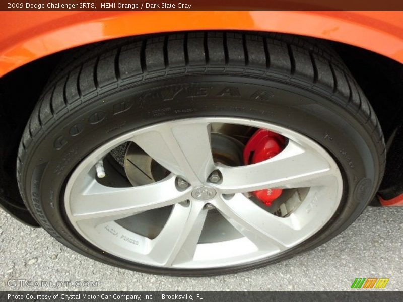  2009 Challenger SRT8 Wheel