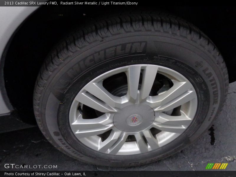Radiant Silver Metallic / Light Titanium/Ebony 2013 Cadillac SRX Luxury FWD