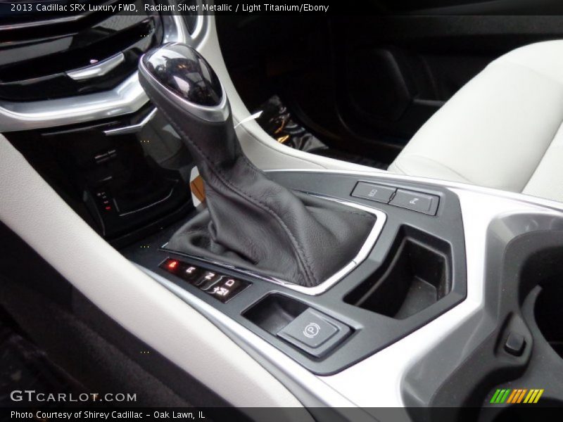 Radiant Silver Metallic / Light Titanium/Ebony 2013 Cadillac SRX Luxury FWD