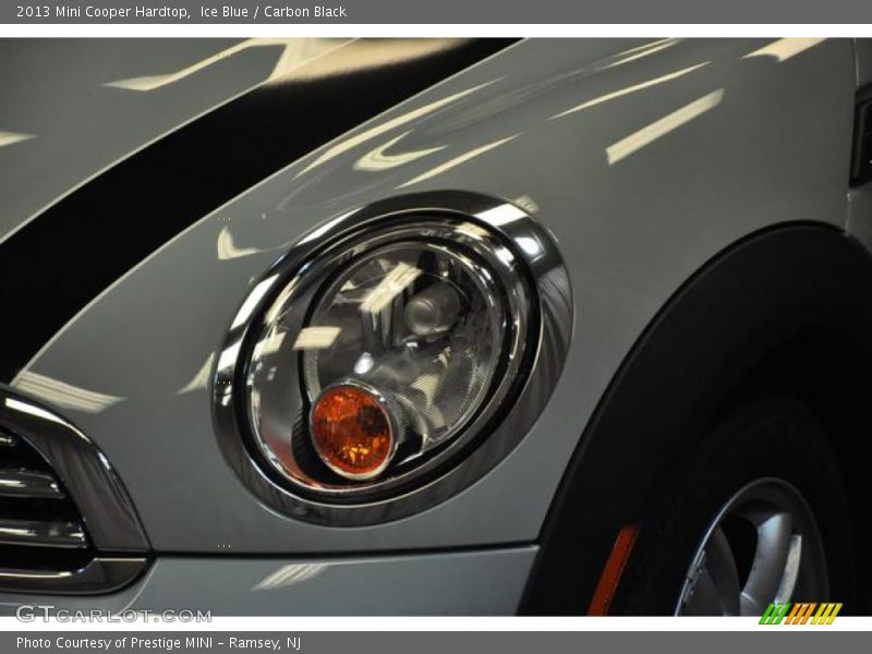 Ice Blue / Carbon Black 2013 Mini Cooper Hardtop