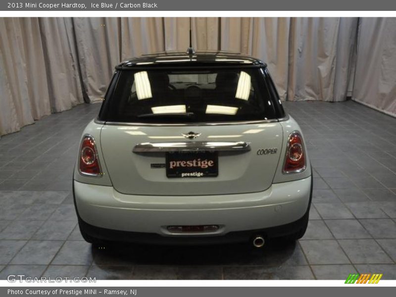Ice Blue / Carbon Black 2013 Mini Cooper Hardtop