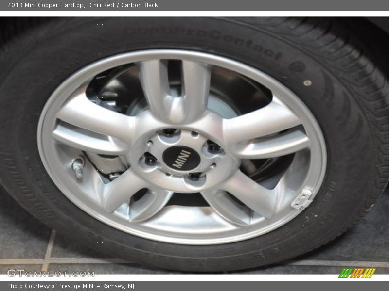 Chili Red / Carbon Black 2013 Mini Cooper Hardtop