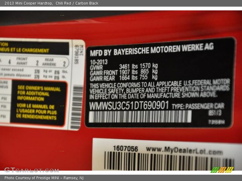 Chili Red / Carbon Black 2013 Mini Cooper Hardtop