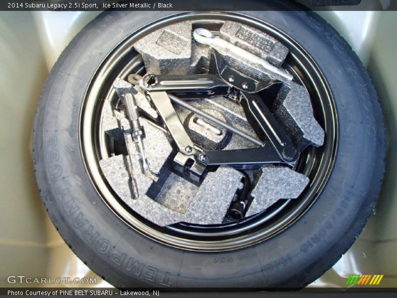 Ice Silver Metallic / Black 2014 Subaru Legacy 2.5i Sport
