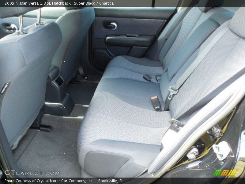 Super Black / Charcoal 2009 Nissan Versa 1.8 SL Hatchback