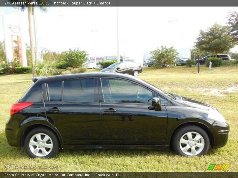 Super Black / Charcoal 2009 Nissan Versa 1.8 SL Hatchback