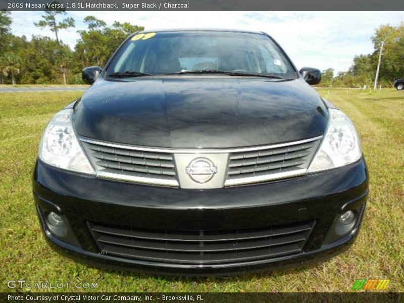 Super Black / Charcoal 2009 Nissan Versa 1.8 SL Hatchback