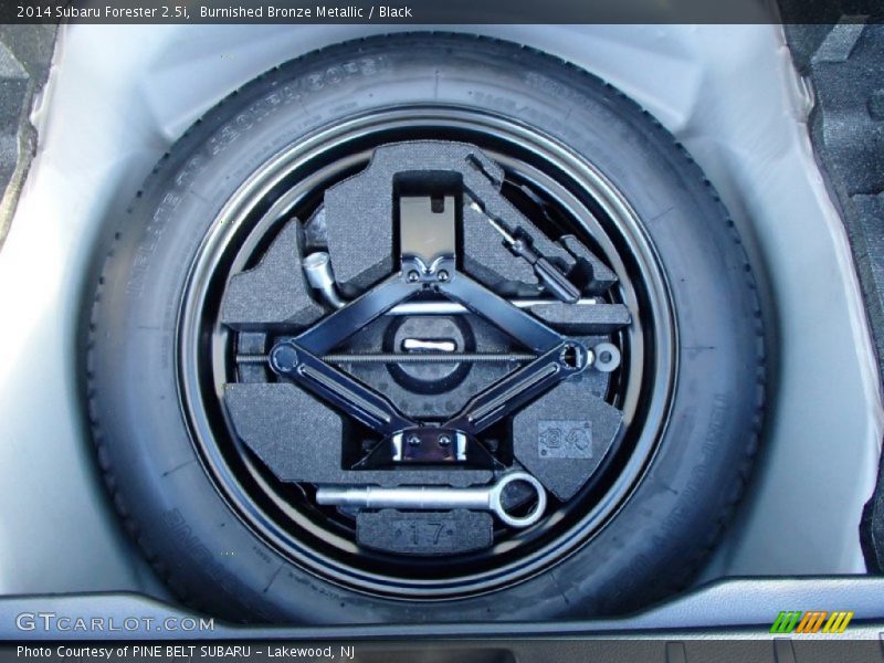 Burnished Bronze Metallic / Black 2014 Subaru Forester 2.5i