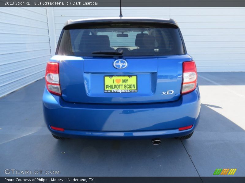 Blue Streak Metallic / Dark Charcoal 2013 Scion xD