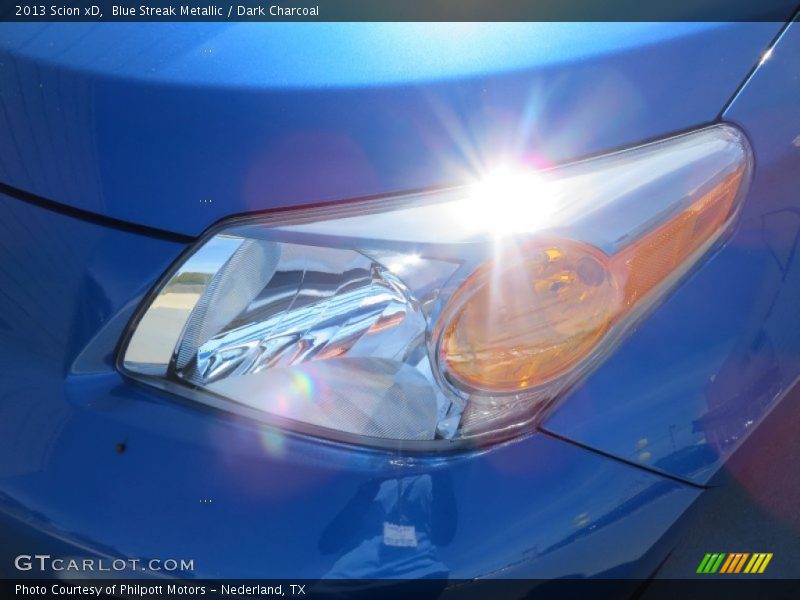 Blue Streak Metallic / Dark Charcoal 2013 Scion xD