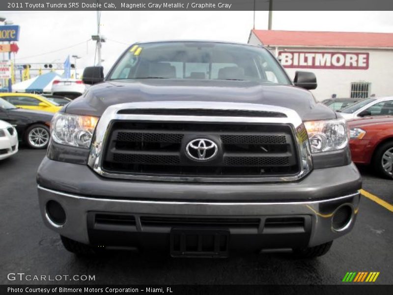 Magnetic Gray Metallic / Graphite Gray 2011 Toyota Tundra SR5 Double Cab