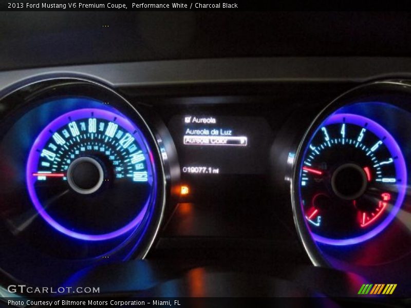  2013 Mustang V6 Premium Coupe V6 Premium Coupe Gauges