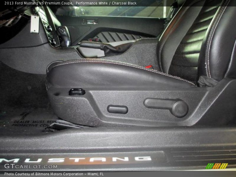 Performance White / Charcoal Black 2013 Ford Mustang V6 Premium Coupe