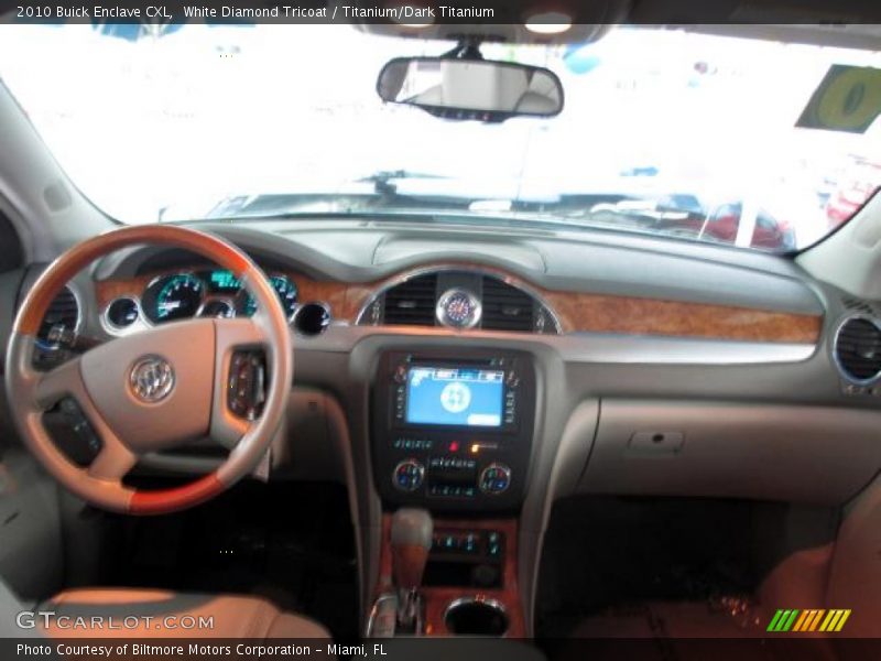 White Diamond Tricoat / Titanium/Dark Titanium 2010 Buick Enclave CXL