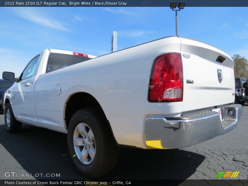 Bright White / Black/Diesel Gray 2013 Ram 1500 SLT Regular Cab