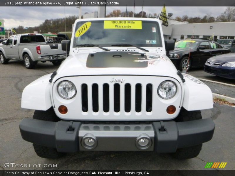 Bright White / Black/Dark Saddle 2011 Jeep Wrangler Mojave 4x4