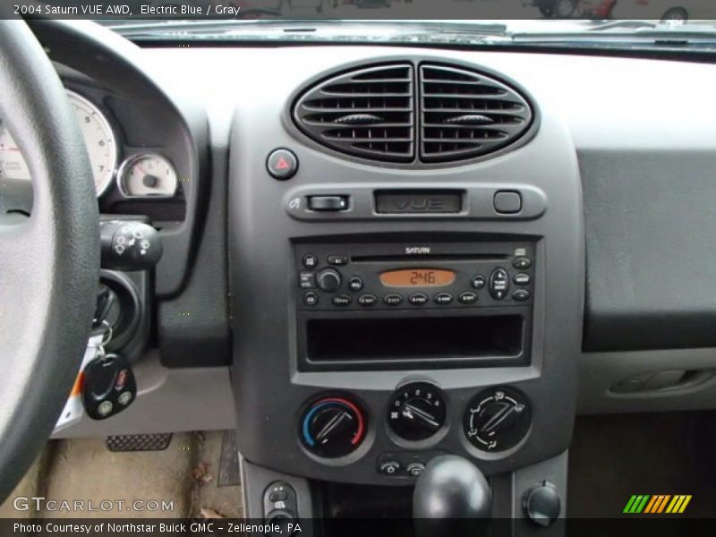 Electric Blue / Gray 2004 Saturn VUE AWD