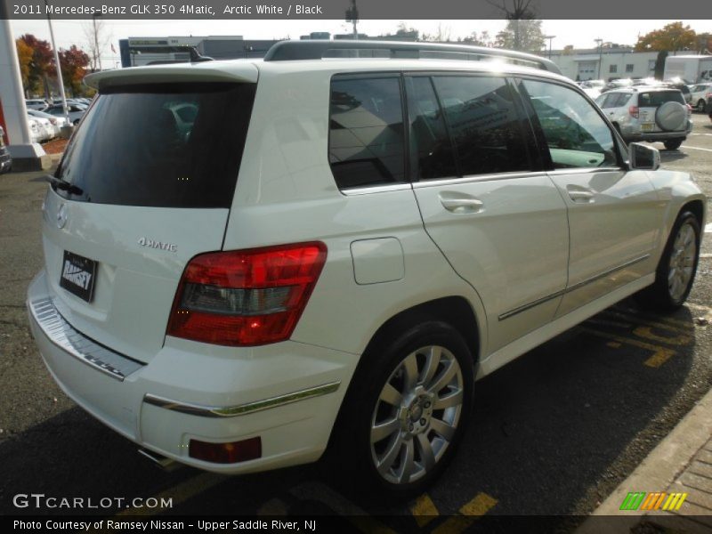 Arctic White / Black 2011 Mercedes-Benz GLK 350 4Matic