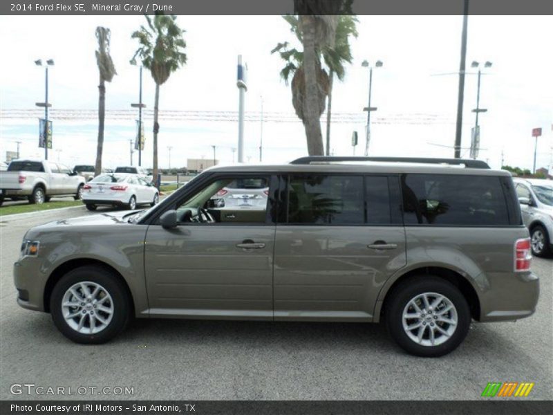 Mineral Gray / Dune 2014 Ford Flex SE