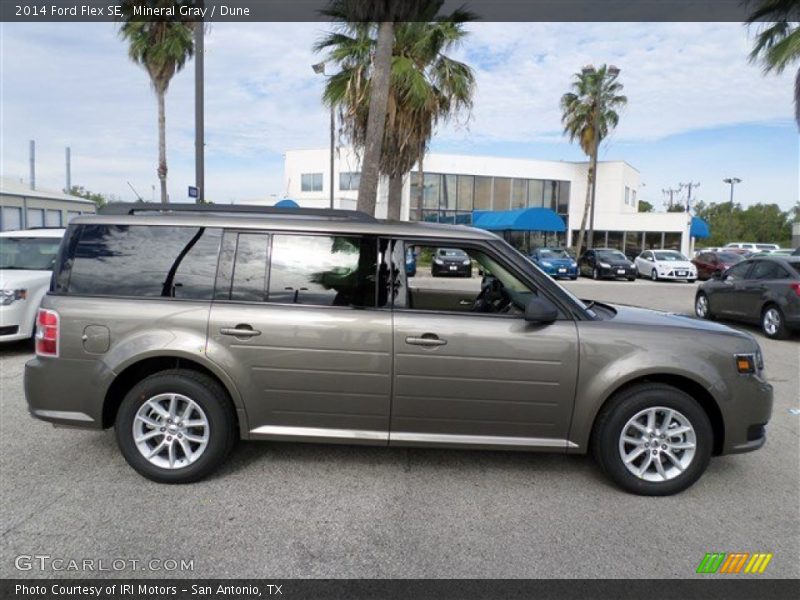 Mineral Gray / Dune 2014 Ford Flex SE