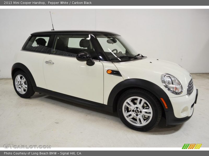 Pepper White / Carbon Black 2013 Mini Cooper Hardtop
