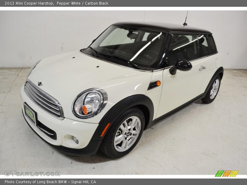Pepper White / Carbon Black 2013 Mini Cooper Hardtop